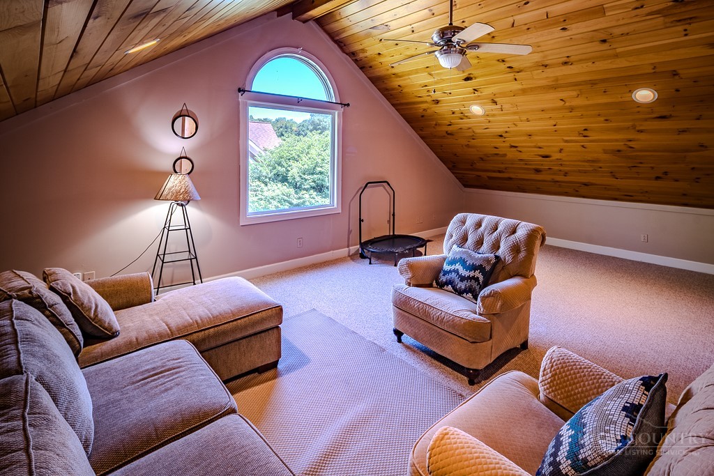 342 Birkdale Ridge