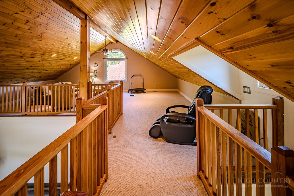 342 Birkdale Ridge
