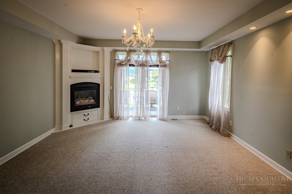 342 Birkdale Ridge