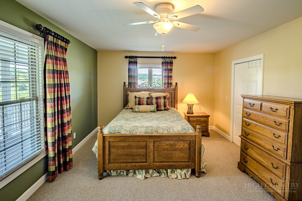 342 Birkdale Ridge