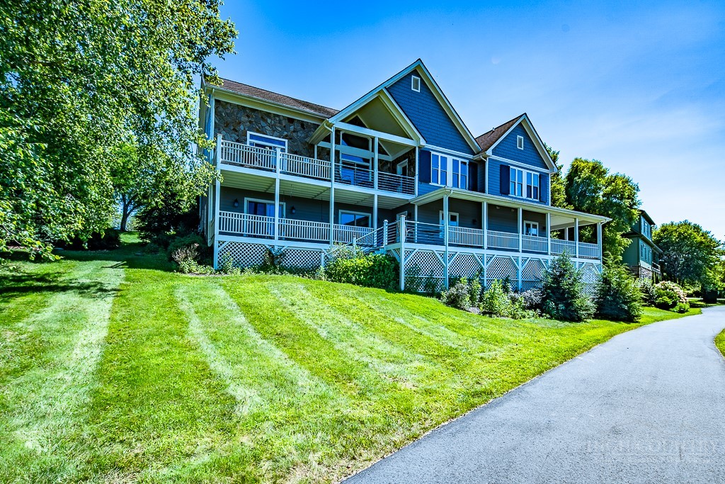 342 Birkdale Ridge