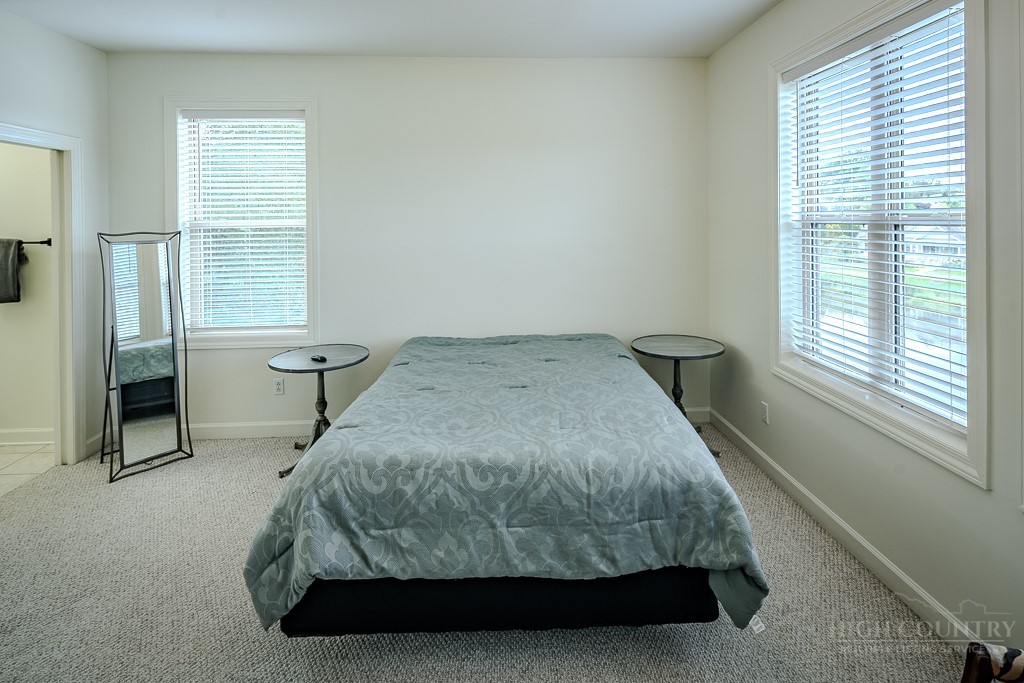 342 Birkdale Ridge