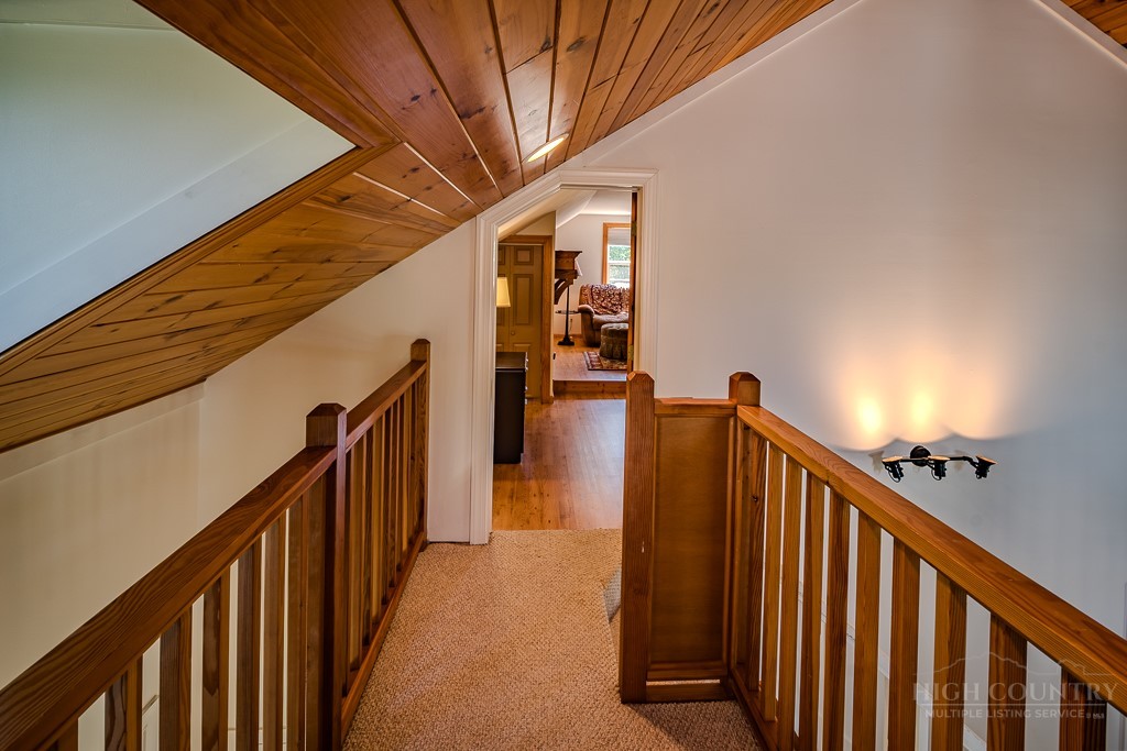 342 Birkdale Ridge