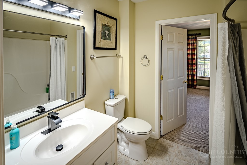 342 Birkdale Ridge