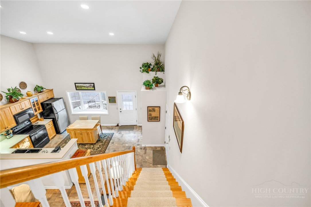 1063 Golf Course Road 3