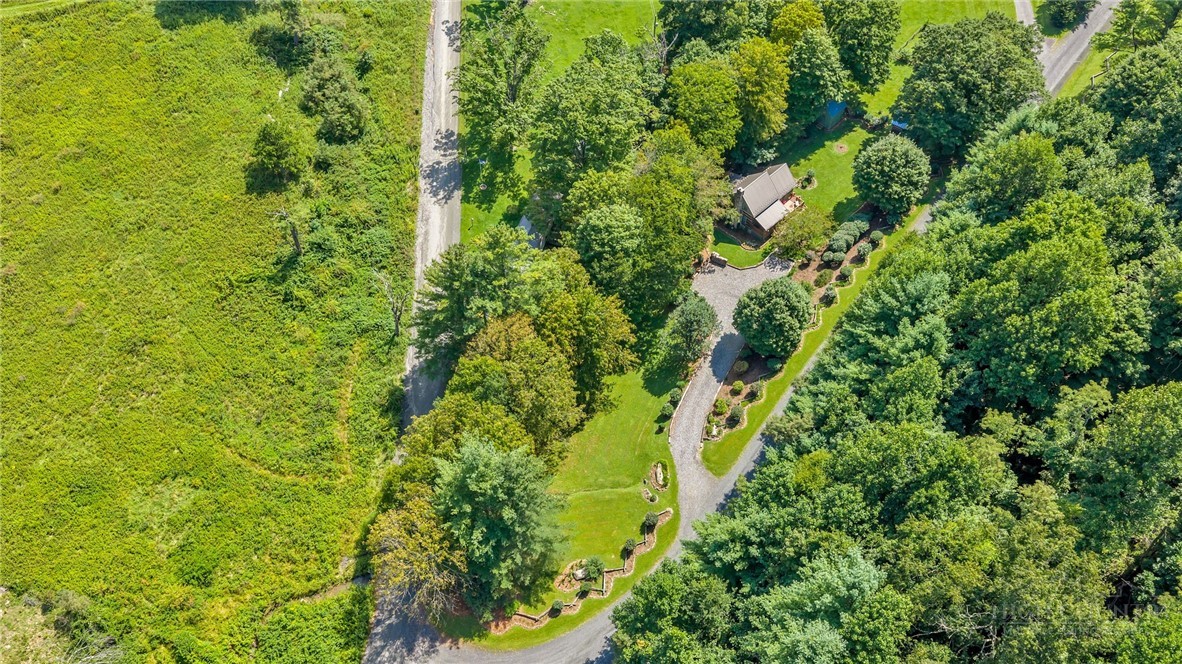 155 Chestnut Creek Road