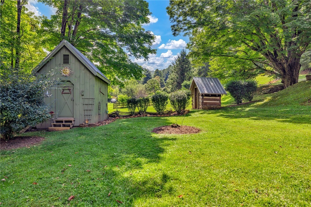 155 Chestnut Creek Road