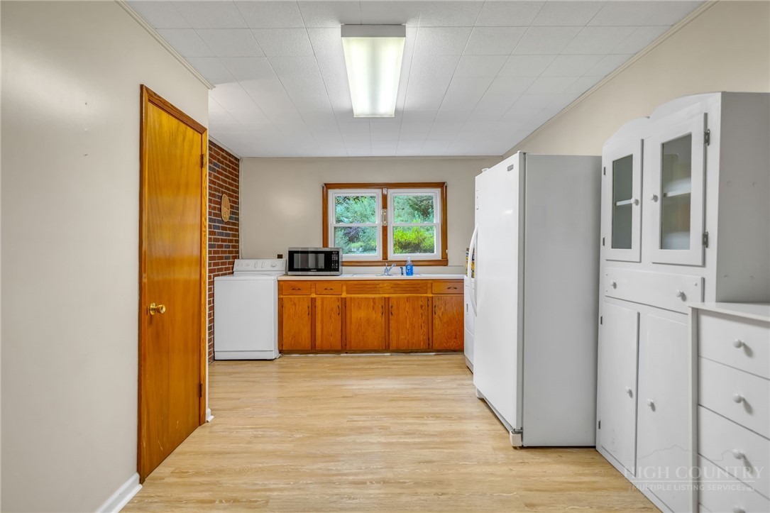 4908 Railroad Grade