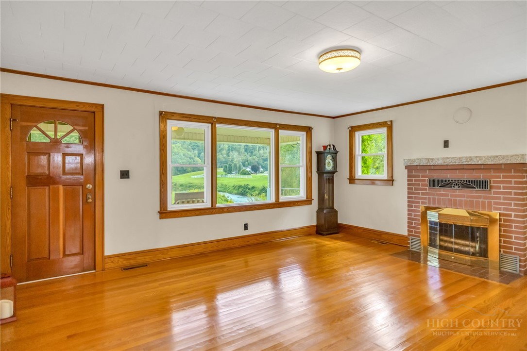 4908 Railroad Grade