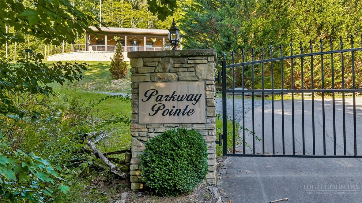 TBD Parkway Pointe Drive