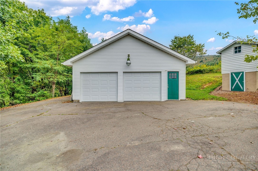 3115 Roaring Fork