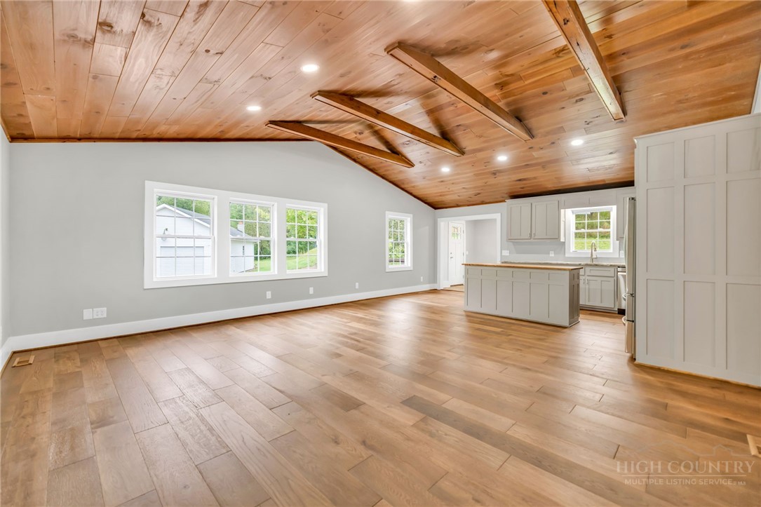3115 Roaring Fork