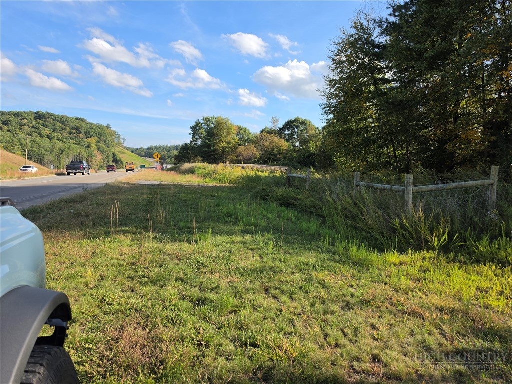 TBD US Hwy 221 / Railroad Grade Road