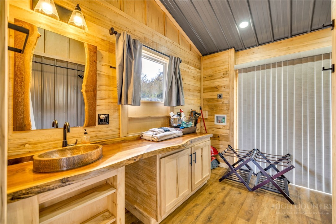 300 Rugby Creek Road