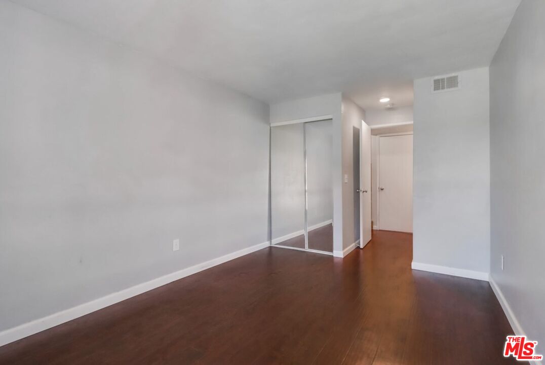 6171 Rancho Mission Rd Unit: 317