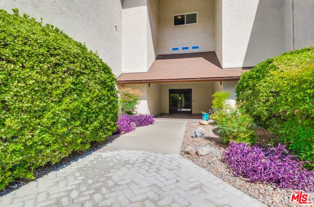 6171 Rancho Mission Rd Unit: 317