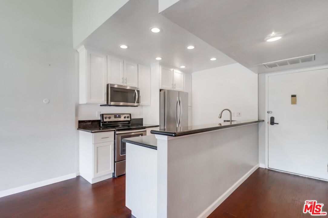 6171 Rancho Mission Rd Unit: 317