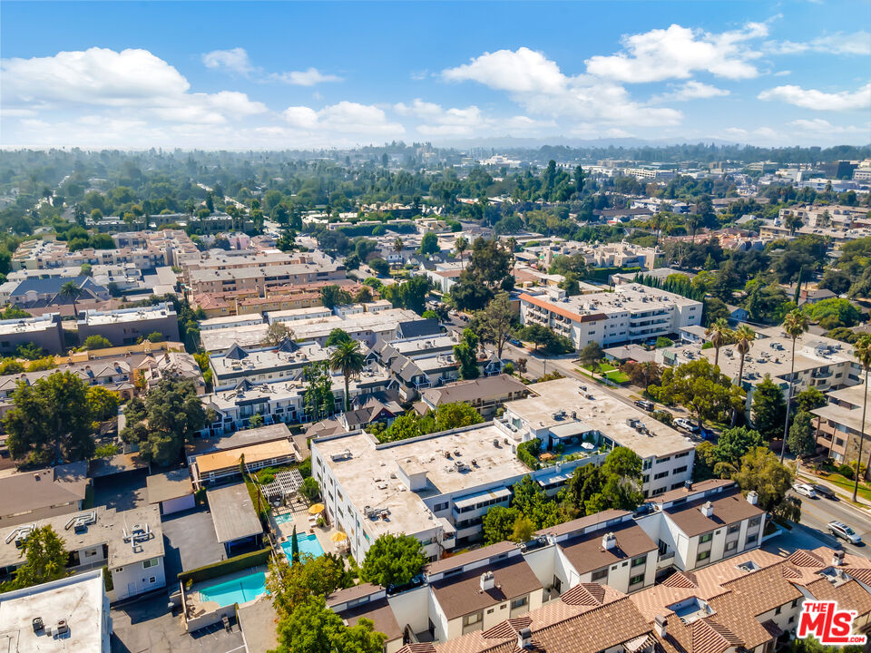 400 S Los Robles Ave Unit: 107
