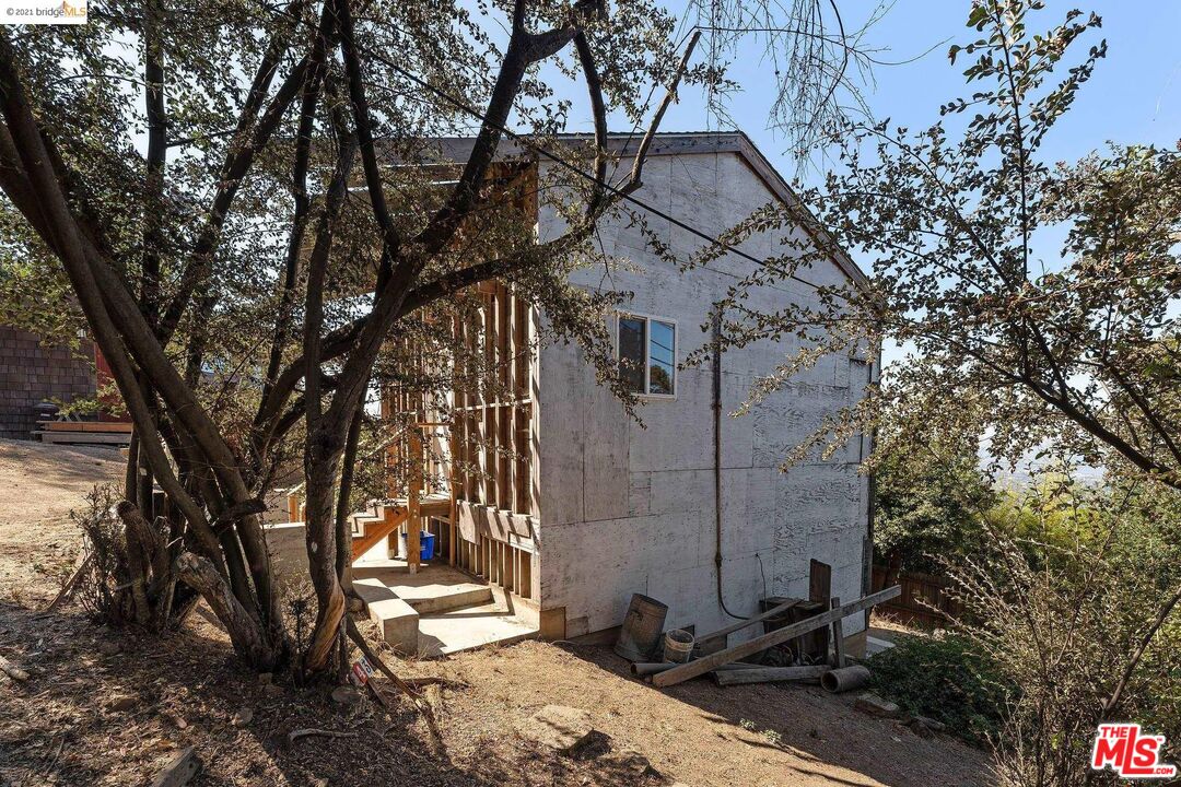 436 Panoramic Way