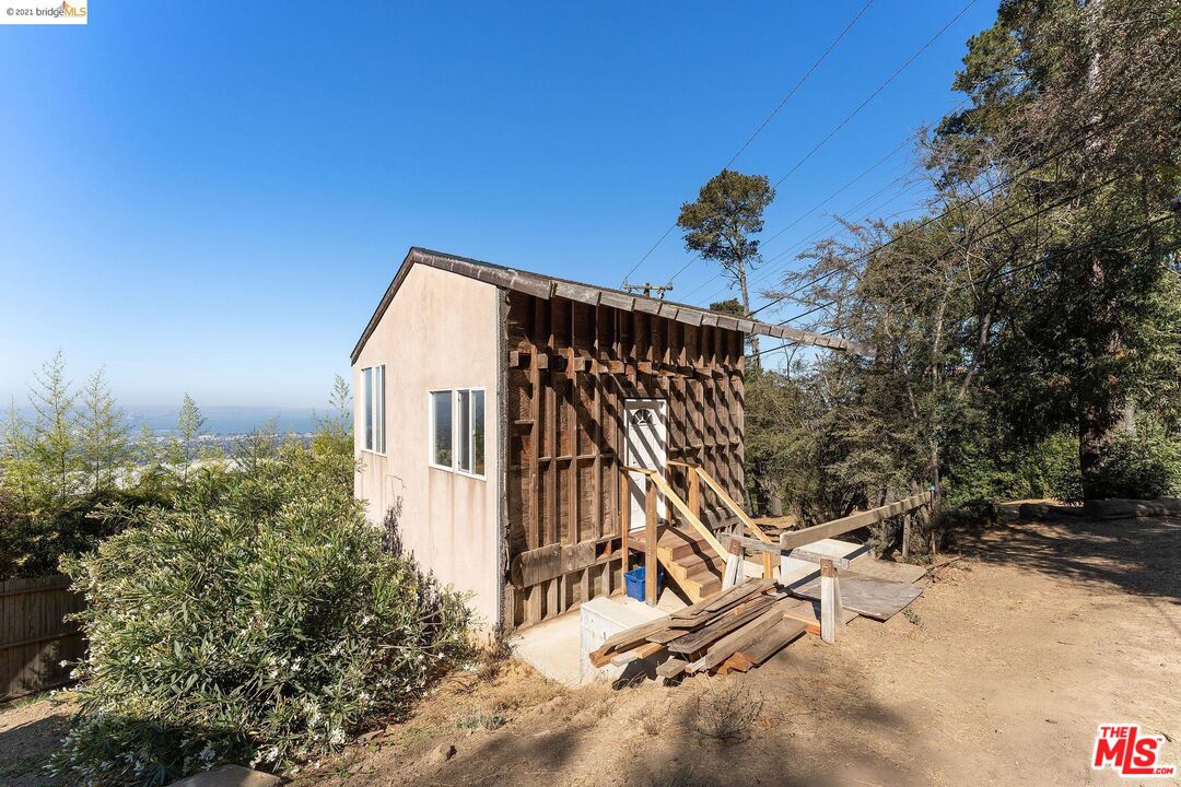436 Panoramic Way