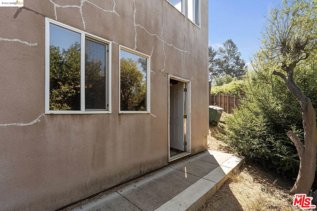 436 Panoramic Way