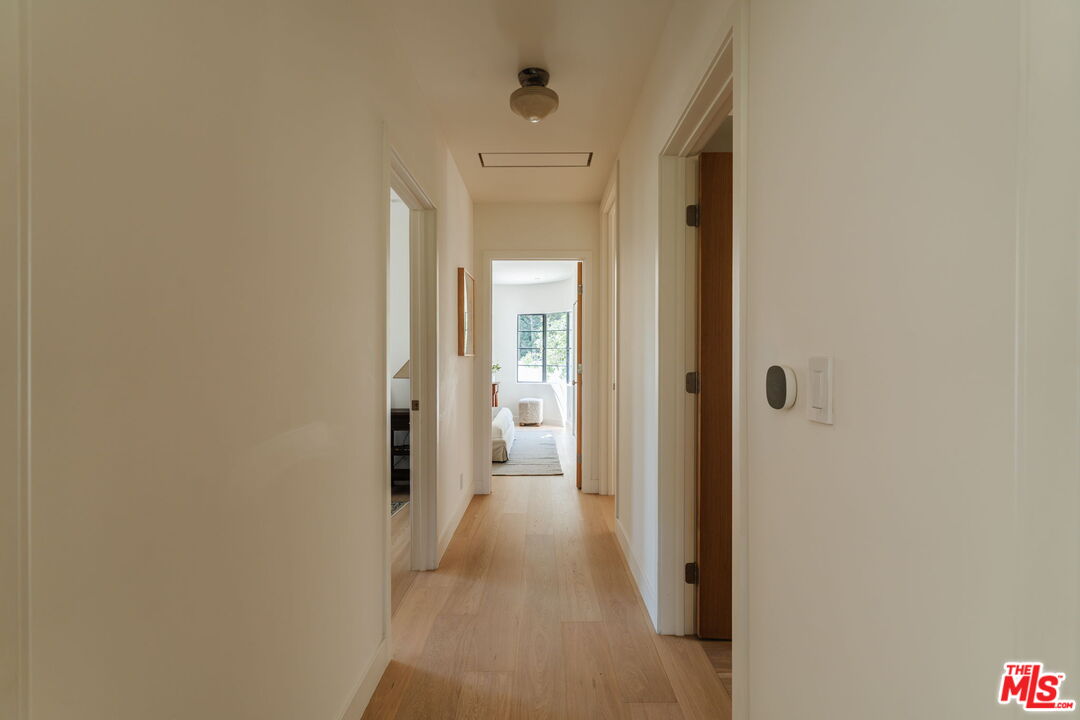 2005 Ames St