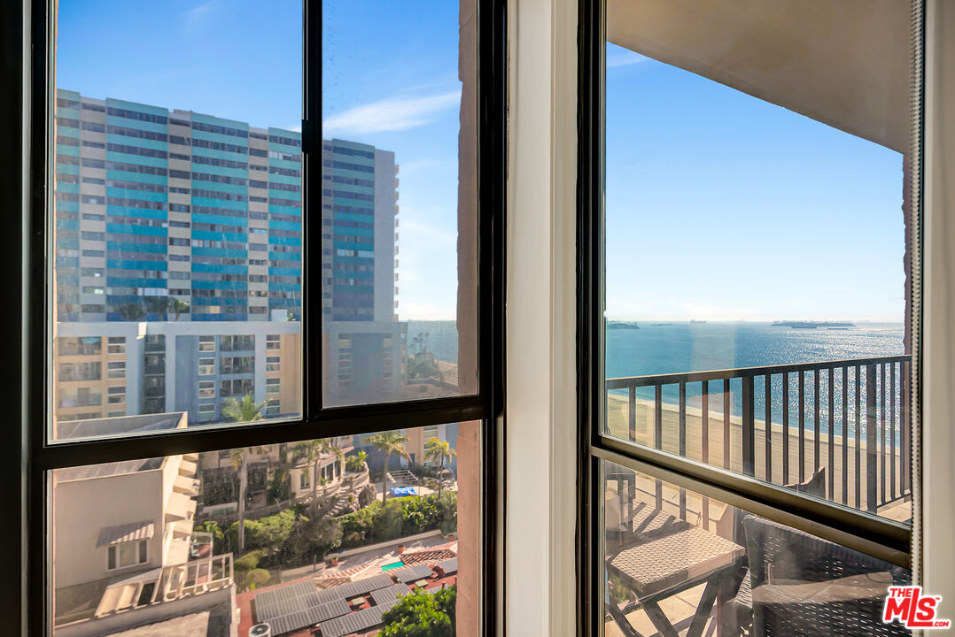 1750 E Ocean Blvd Unit: 704
