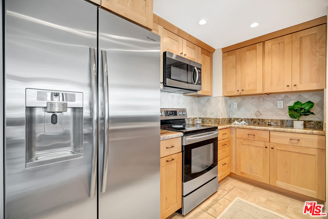 1750 E Ocean Blvd Unit: 704