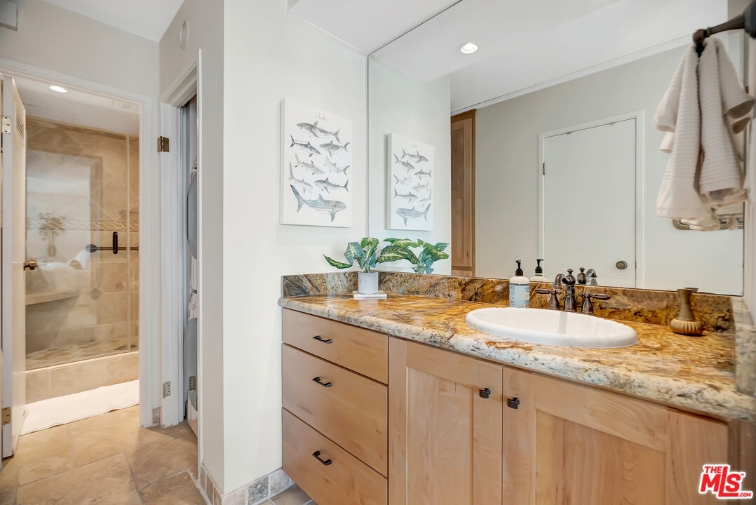 1750 E Ocean Blvd Unit: 704