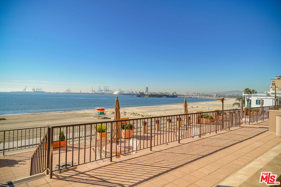 1750 E Ocean Blvd Unit: 704