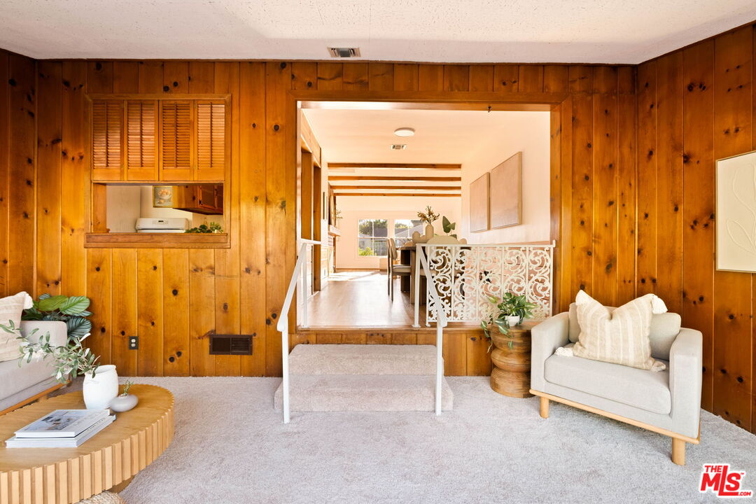 5908 Radford Ave