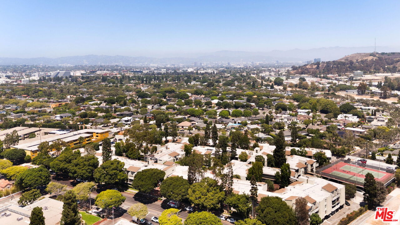 4900 Overland Ave Unit: 303