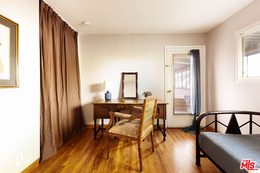 4252 Fair Ave Unit: 10