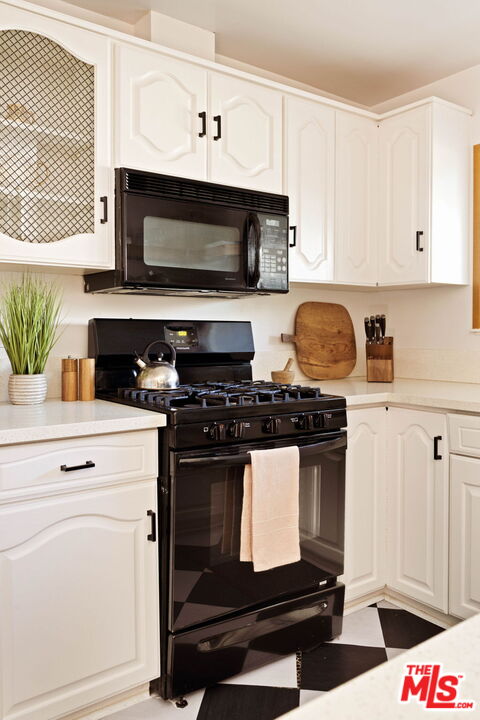 4252 Fair Ave Unit: 10