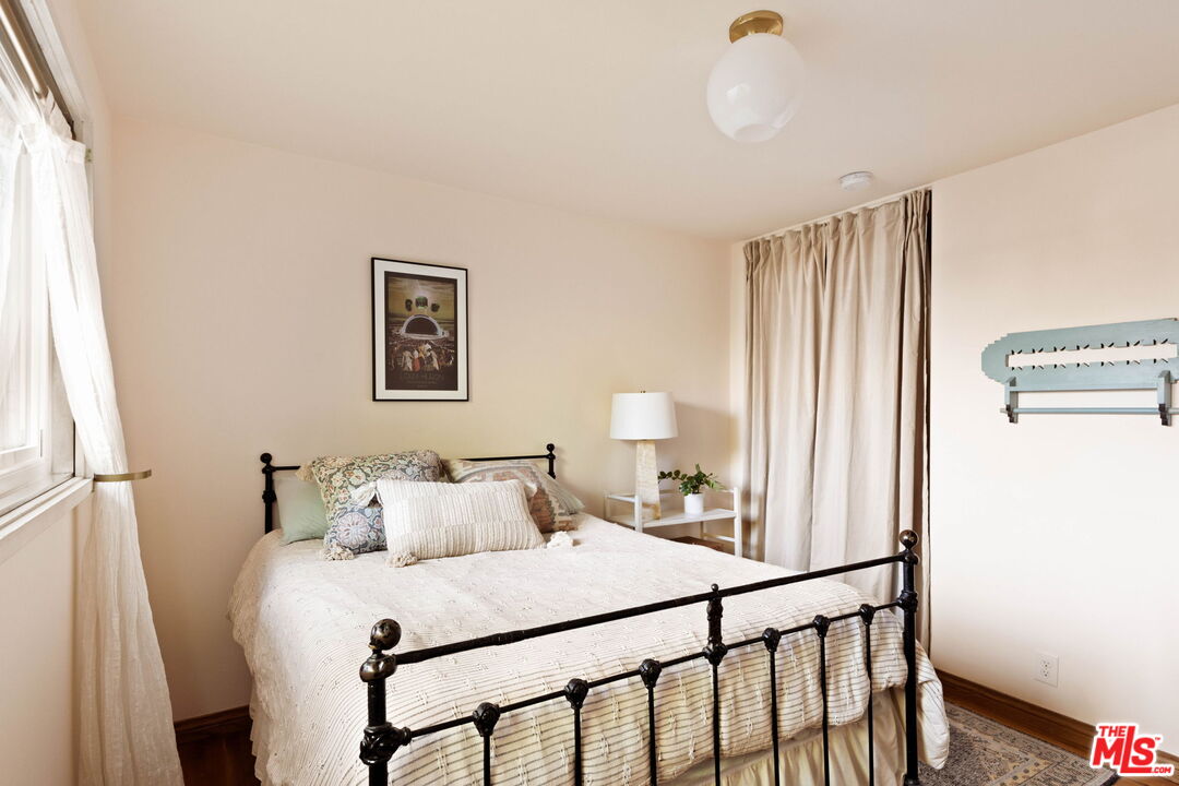 4252 Fair Ave Unit: 10