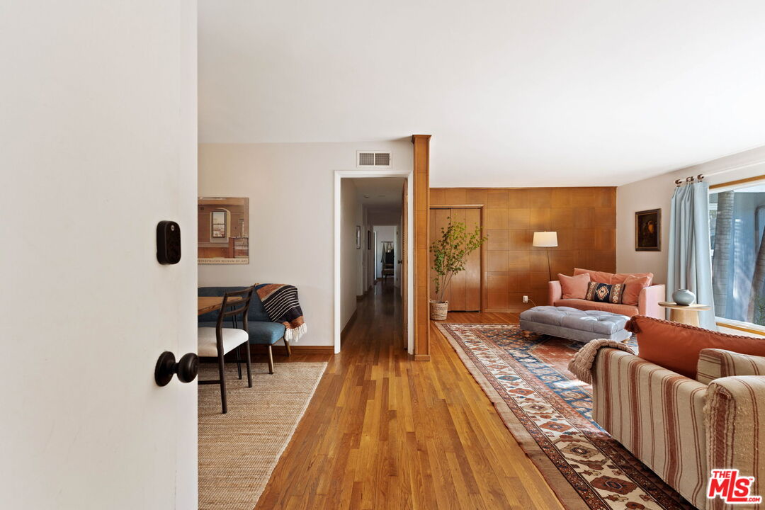 4252 Fair Ave Unit: 10