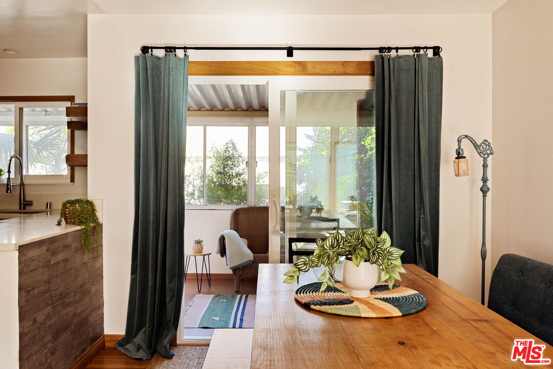 4252 Fair Ave Unit: 10