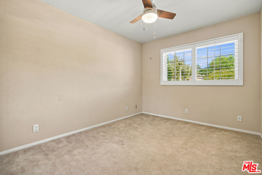 22064 Jodi Pl
