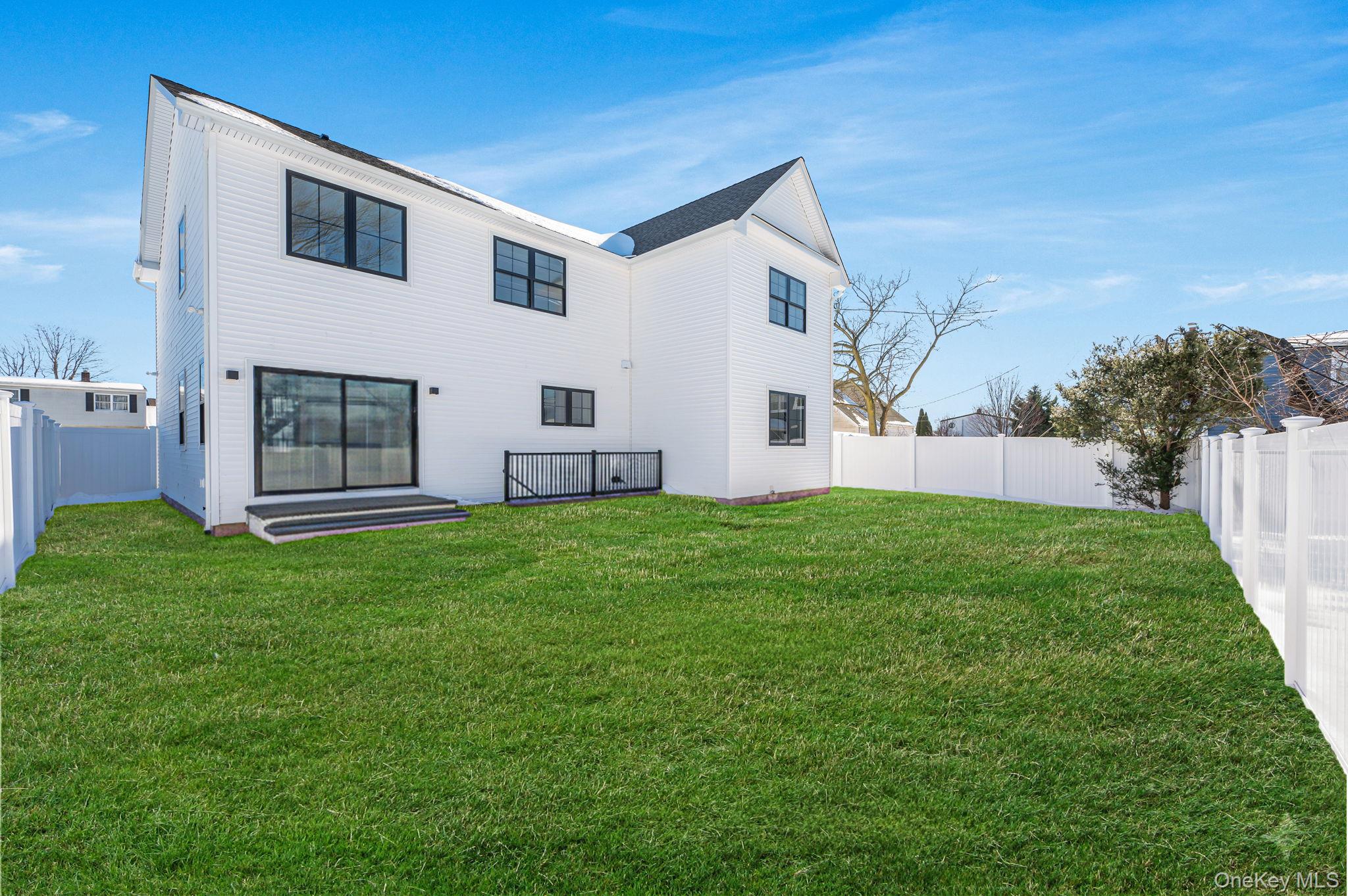 38 Pond Lane