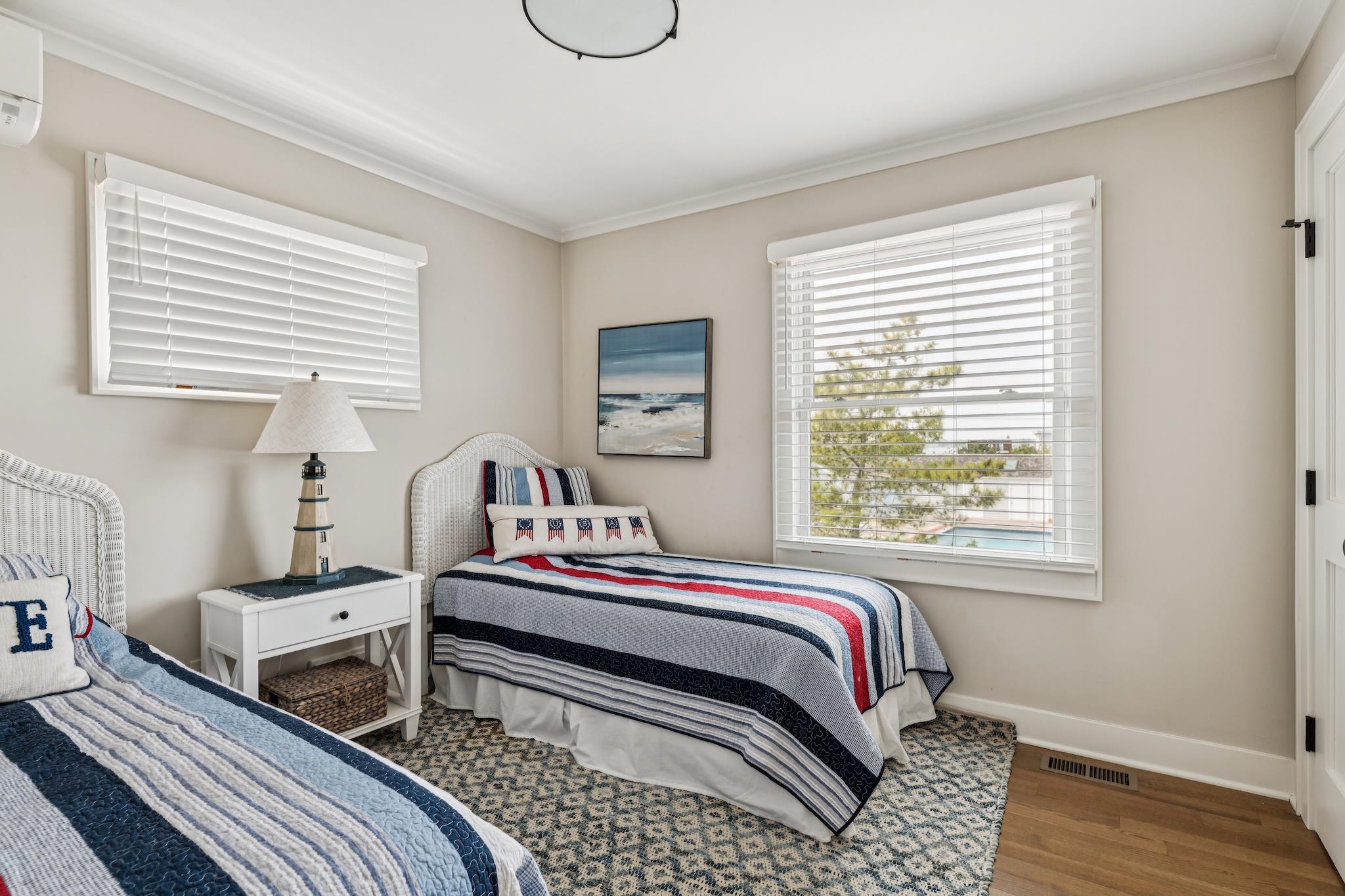 355 Dune Rd