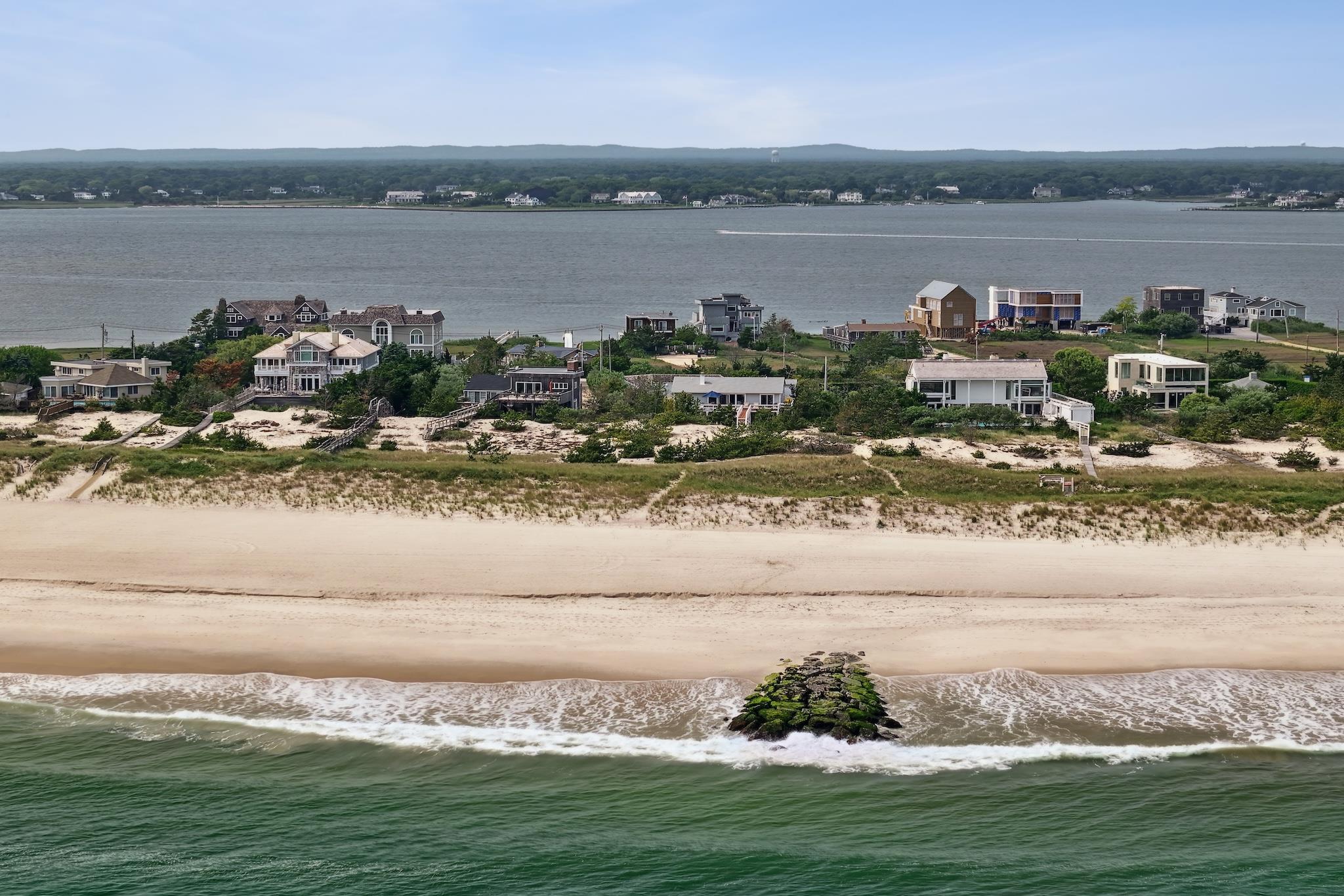 355 Dune Rd