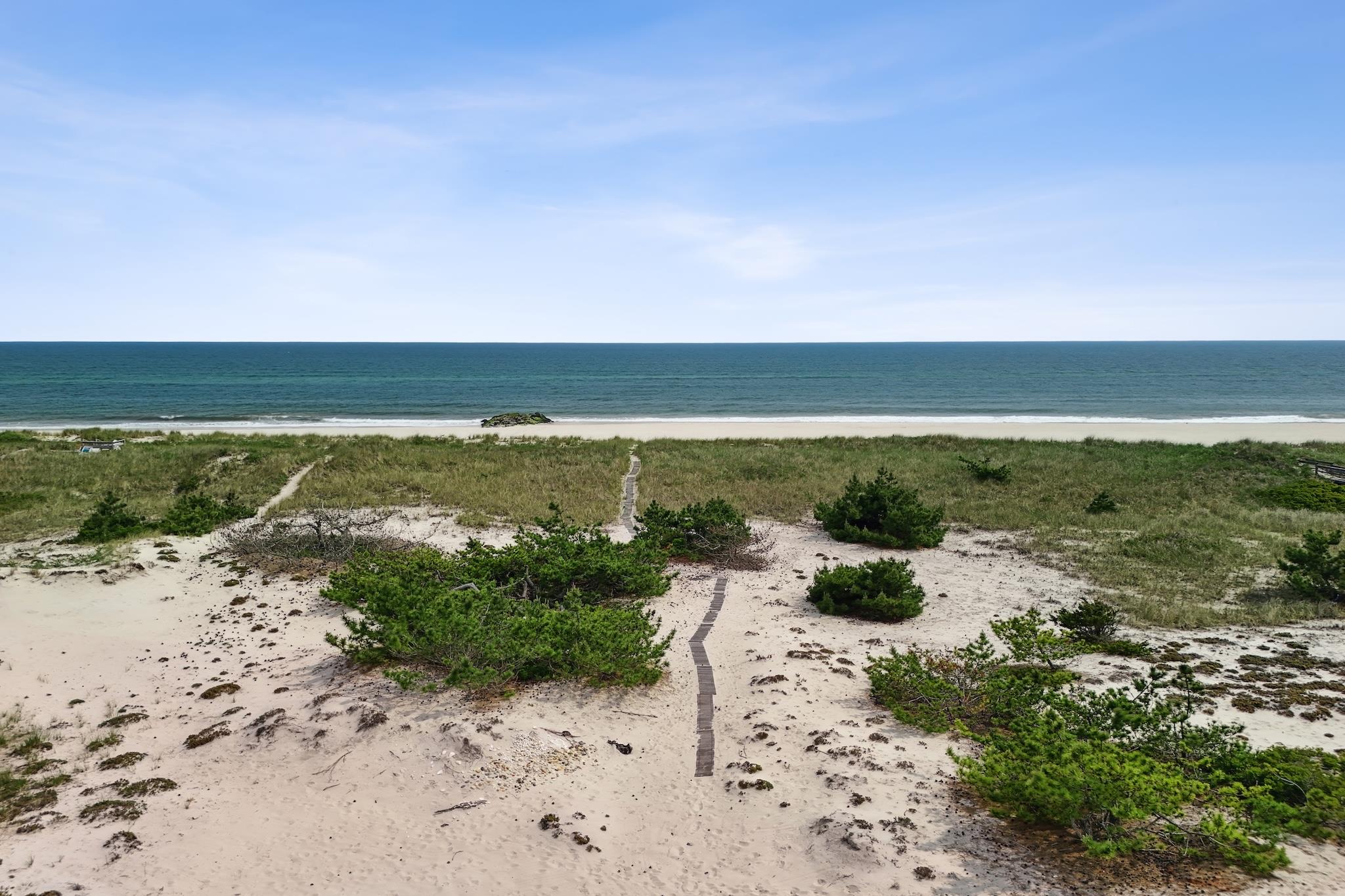 355 Dune Rd