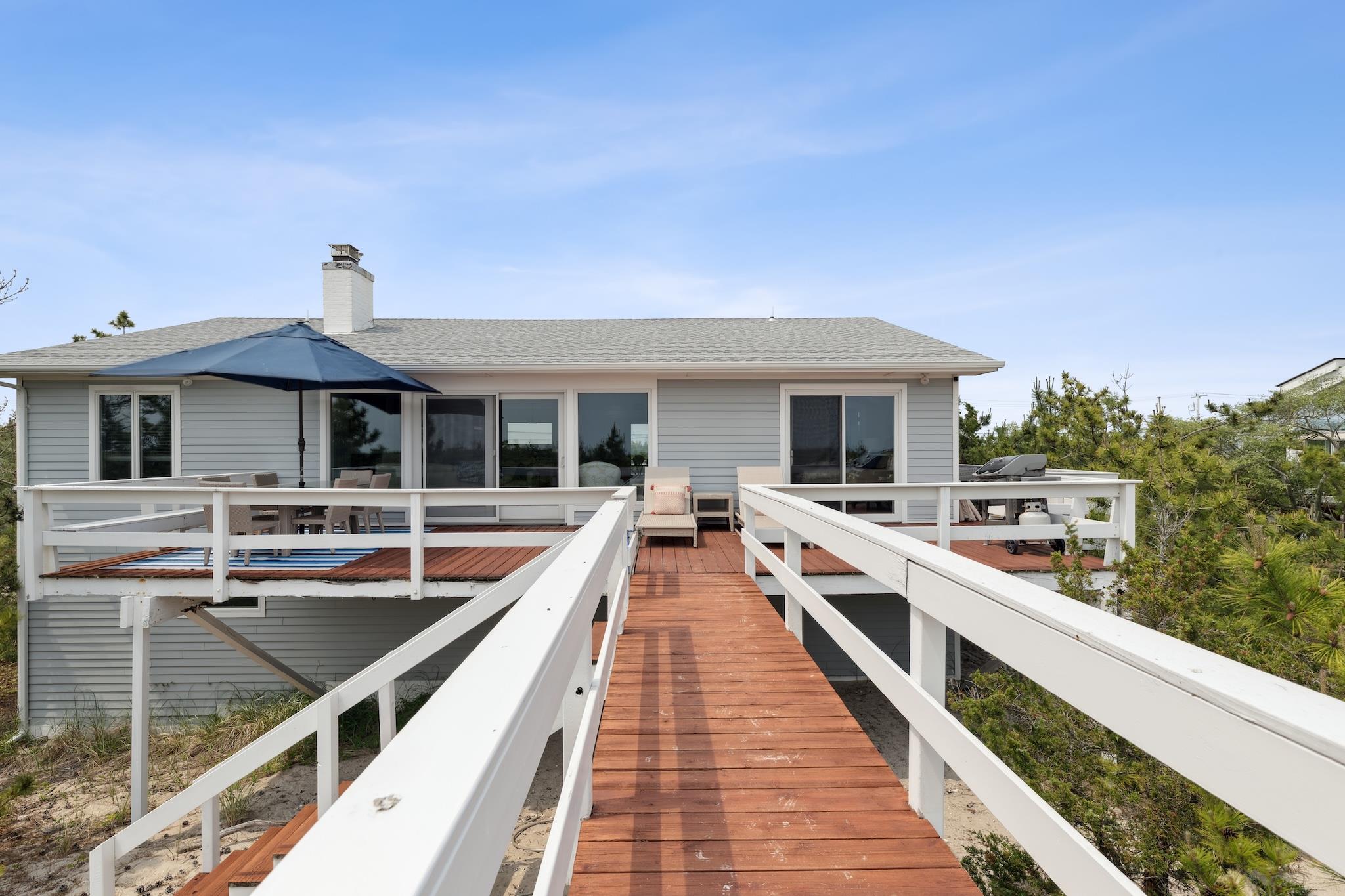 355 Dune Rd
