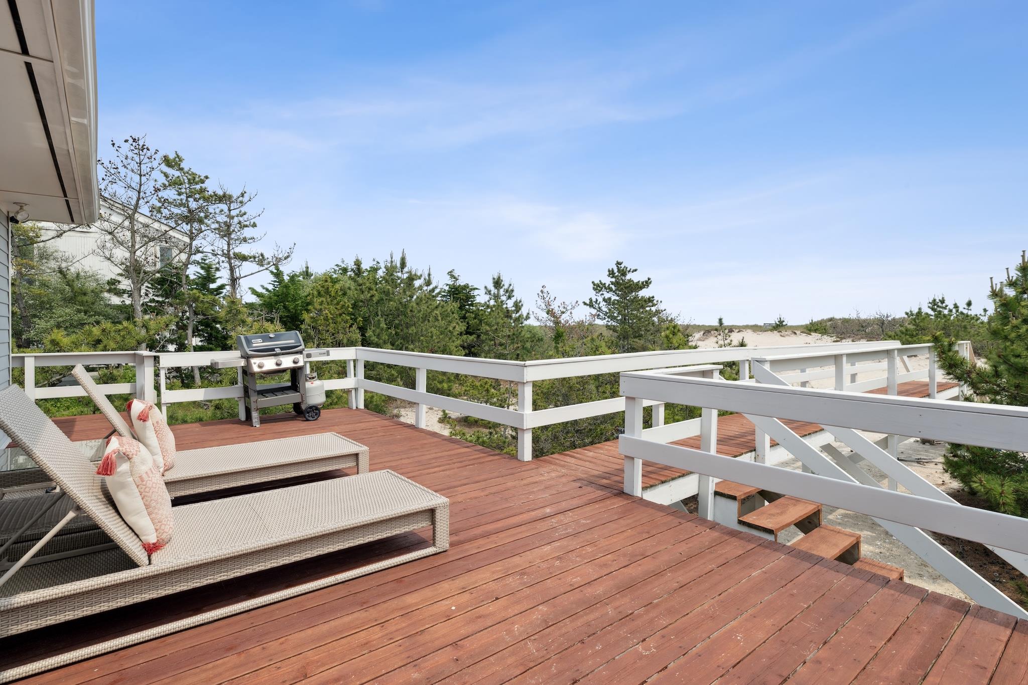 355 Dune Rd