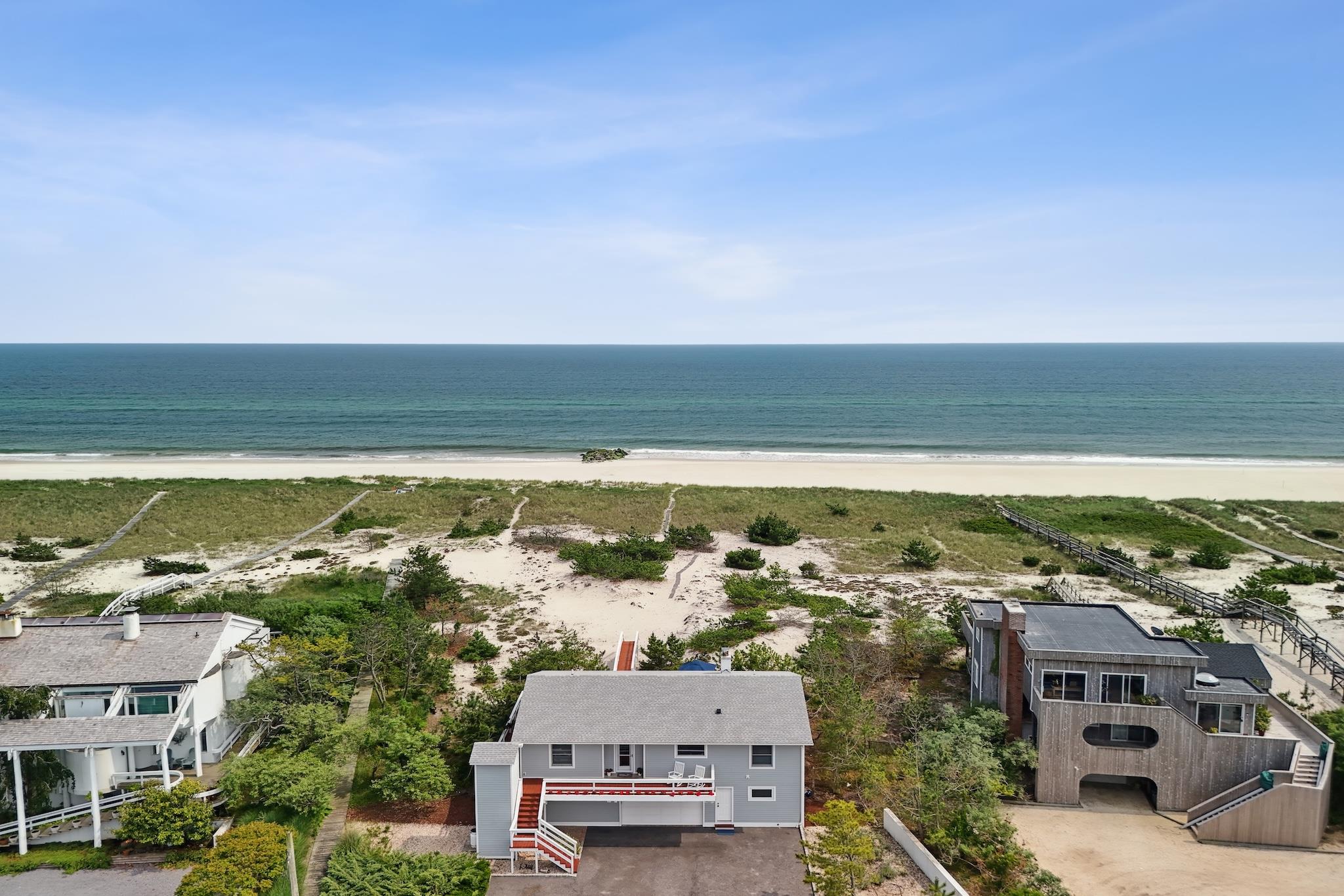 355 Dune Rd