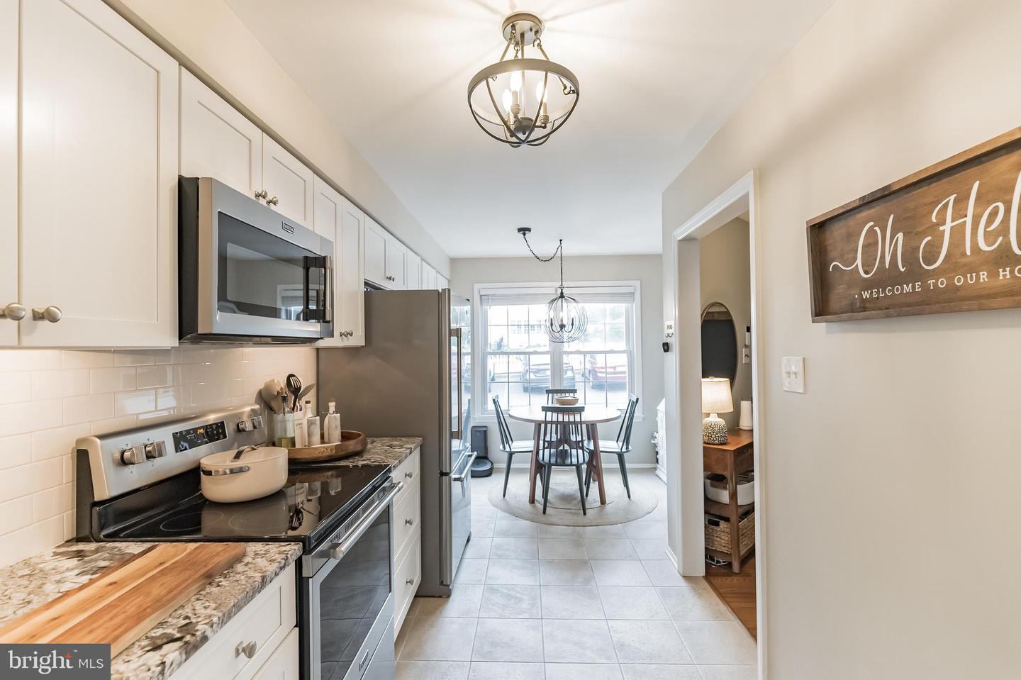 111 E BEECHWOOD AVENUE Unit: 10