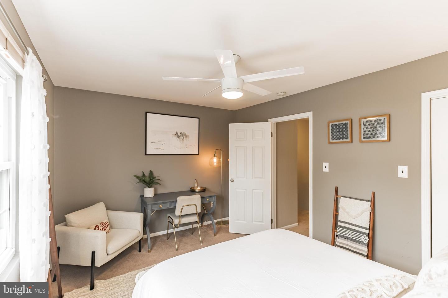 111 E BEECHWOOD AVENUE Unit: 10