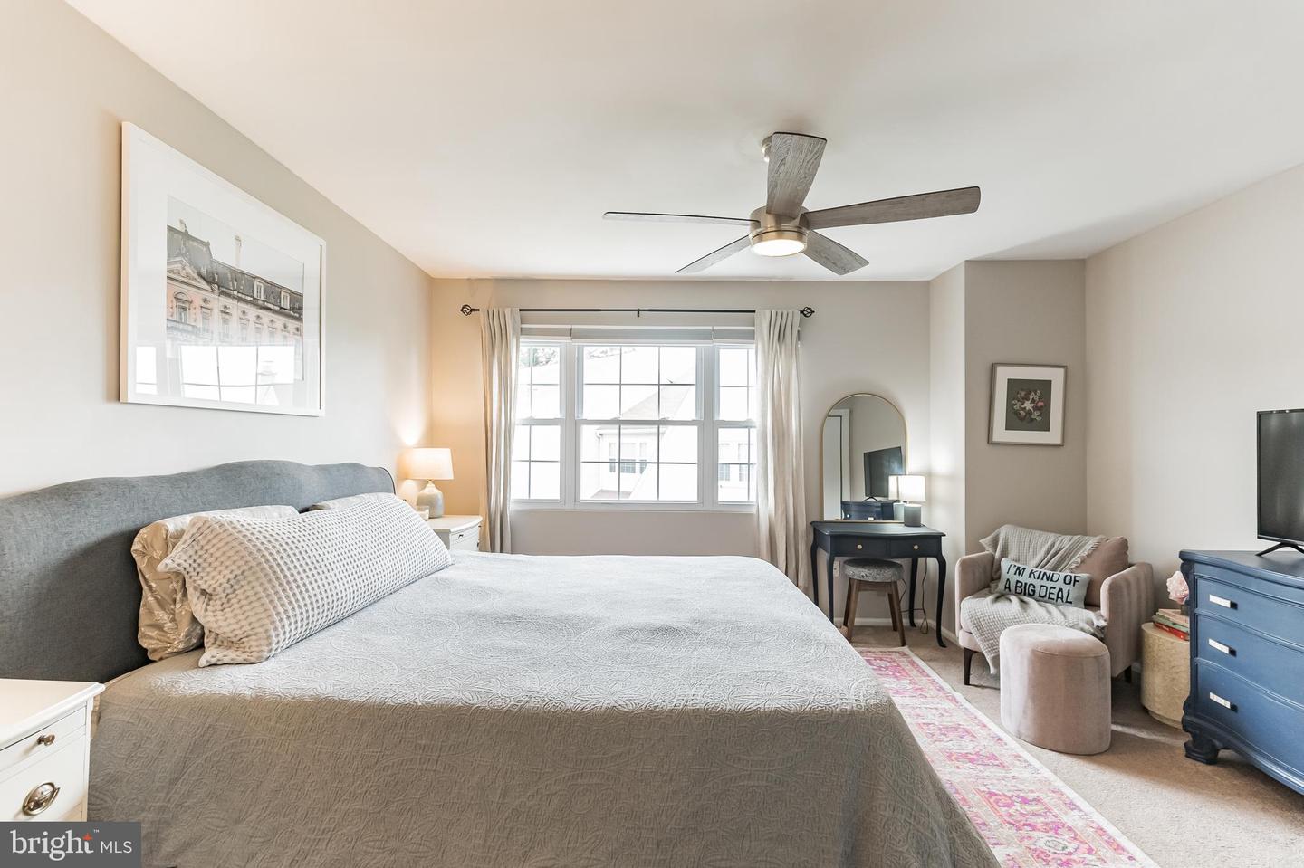 111 E BEECHWOOD AVENUE Unit: 10