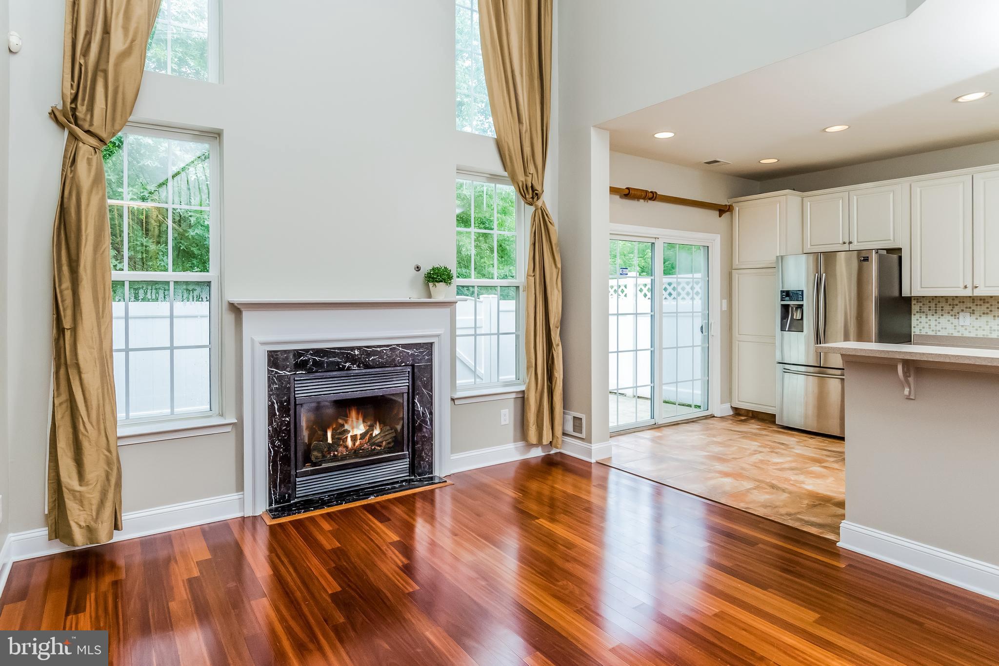 17 LANCASTER CT