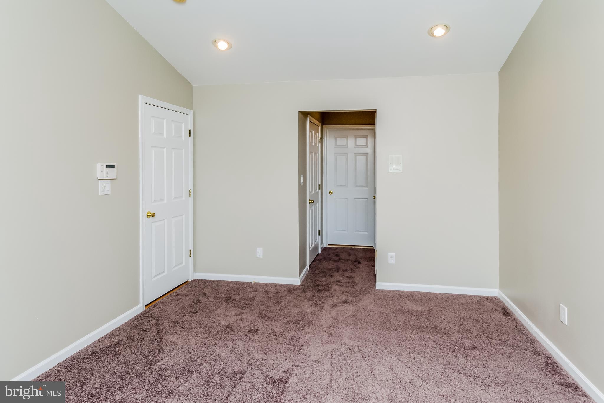 17 LANCASTER CT